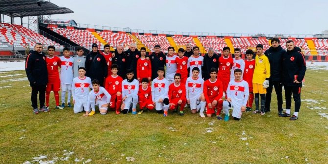Yeni Malatyaspor’dan 14 yaş altı milli takım seçmelerine 11 futbolcu