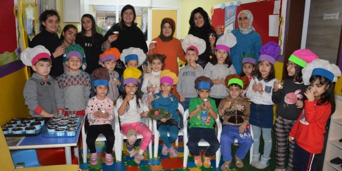 Hastalıklardan kendi ürettikleri şifalı bitkilerle korunuyorlar
