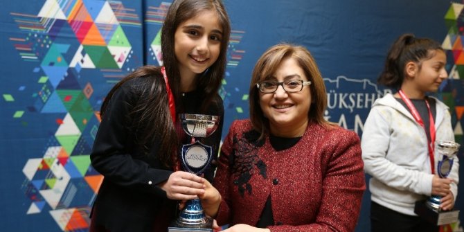Gaziantep’te Tenis Kurtuluş Kupası ödül töreni düzenledi