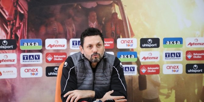 Erol Bulut: "Konyaspor’dan 3 puan alıp ilk yarıyı 29 puanla kapatmak istiyoruz"