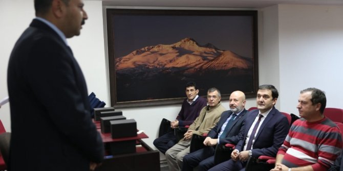 Başkan Çolakbayrakdar’a meslekte 25. yıl onur ödülü