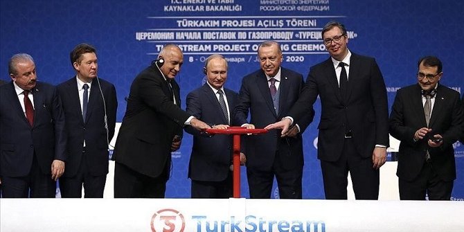 "TurkStream", le gazoduc inauguré par Erdogan et Poutine, alimentera aussi l'Europe