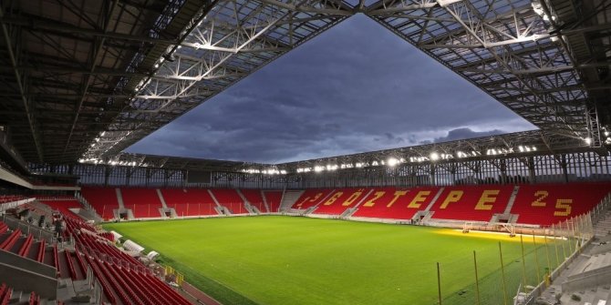 Göztepe Stadyumu’nun kapasitesi 25 bine çıkarılacak