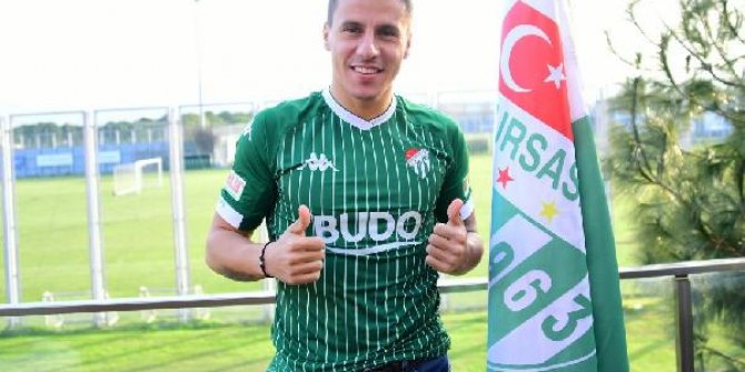 Bursaspor, Kerem Can Akyüz'ü kadrosuna kattı