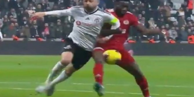 Beşiktaş'ta penaltı isyanı! 'Bence penaltı