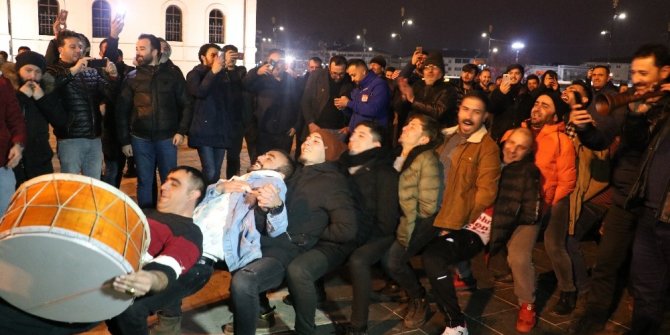 Sivas’ta, Beşiktaş galibiyeti doyasıya kutlandı