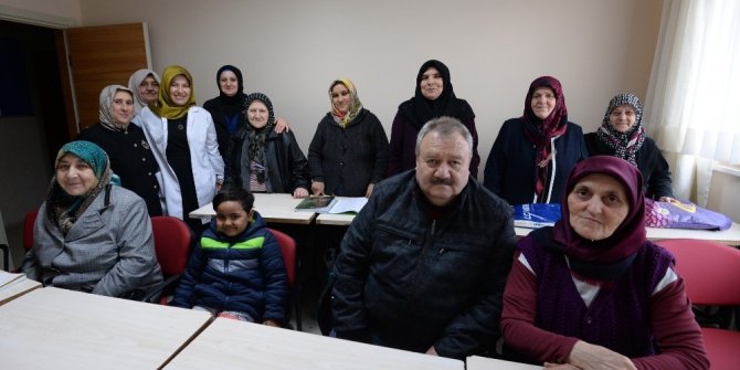 62 yaşında okuma yazma öğrendi