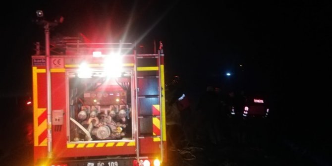 Dereye uçan araç alevler içinde kaldı: 1 yaralı