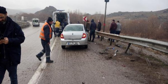 Kırıkkale'de 2 ayrı trafik kazası: 4 yaralı