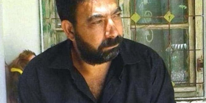 Anlaşmalı boşandığı eşini çocuklarının gözü önünde öldürdü