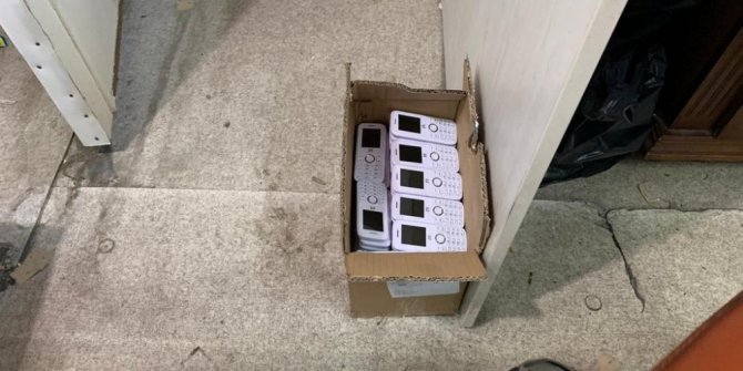 İstanbul’da kaçak cep telefonu operasyonu