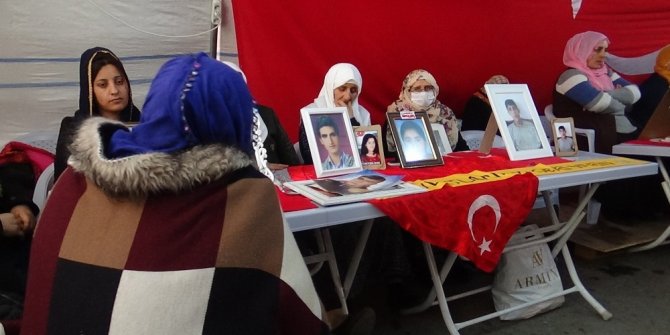 HDP önündeki ailelerin evlat nöbeti 145’inci gününde