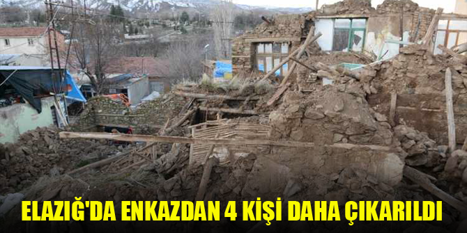 Elazığ'da enkazdan 4 kişi daha çıkarıldı