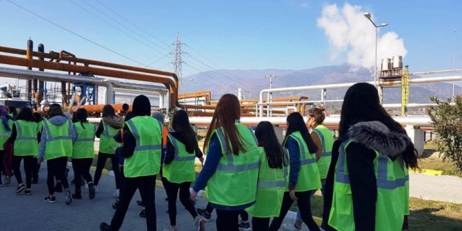 Dedikoduya değil, gözlerine inanmak için gezi düzenlediler