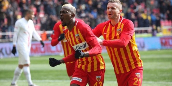 Galatasaray, Bernard Mensah için harekete geçti