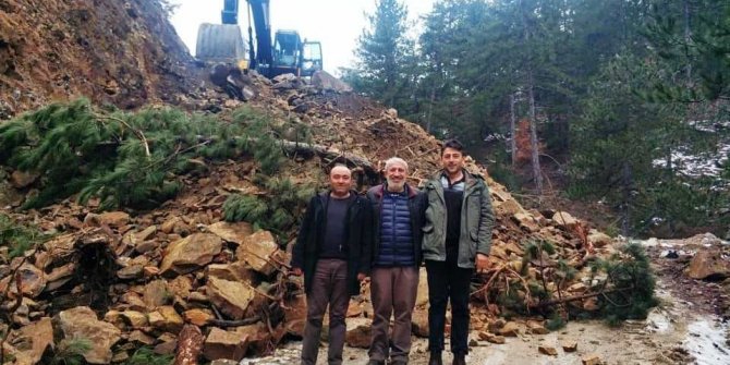 Hisarcık’ta yol genişletme ve düzenleme çalışmaları
