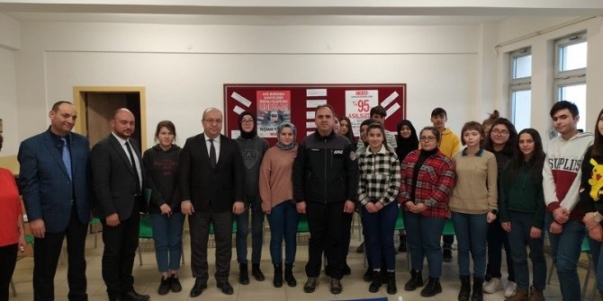 Lise öğrencileri ve AFAD gönüllülerine ilk yardım farkındalık eğitimleri