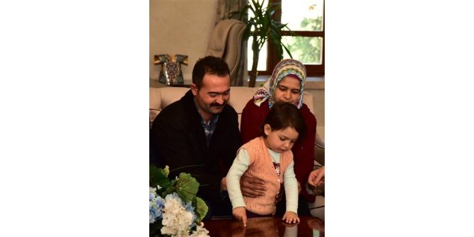 Minik Meryem’e bir destek de Manisa Büyükşehir Belediyesinden