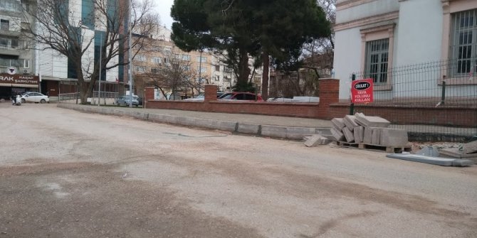 Erdek İskelesine yaya yolu