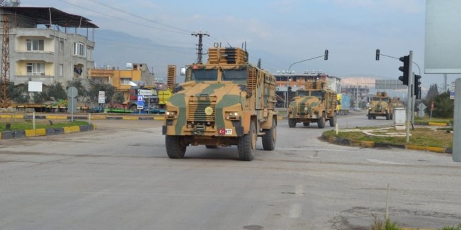 Sınıra zırhlı araç ve komando sevkiyatı