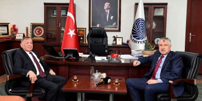 Başkan Karalar’dan, Akay’a destek ziyareti