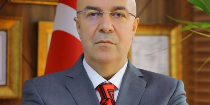 Araştırmacı Yazar Demir’den Sevgililer Gününe hediye yerine yardım önerisi