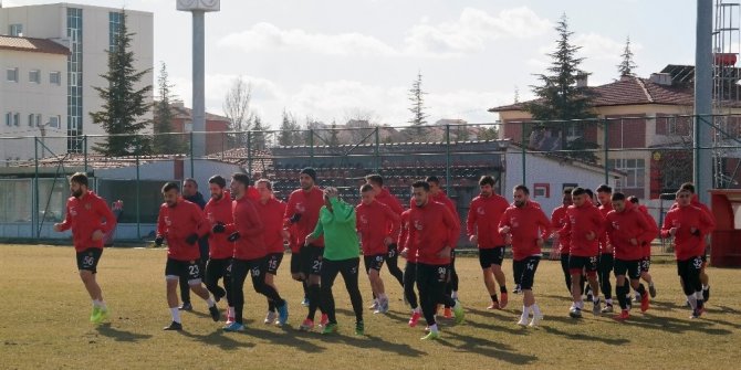 Eskişehirspor Menemenspor deplasmanında kazanmak istiyor