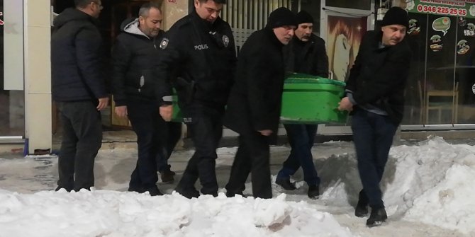 Almanya'dan gelen gurbetçi, evinde ölü bulundu