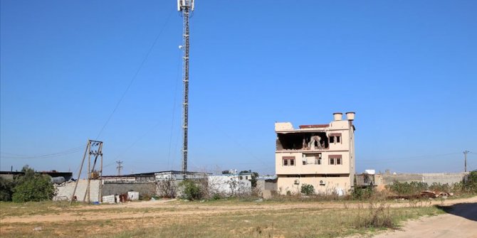 Hafter milislerinin Trablus'a roketli saldırı: 1 ölü