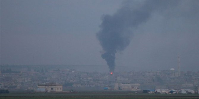 Rusya'nın İdlib'e saldırılarında 3 sivil öldü, 9 sivil yaralandı