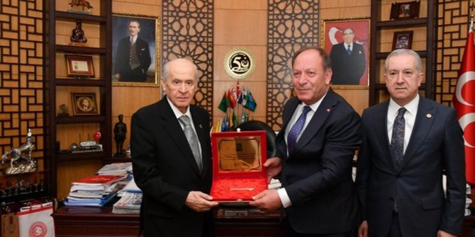 Ereğli Belediye Başkanı MHP’ye katıldı!