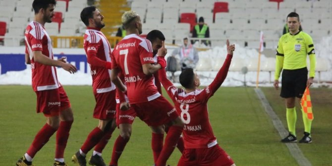 Sivasspor'dan kritik galibiyet