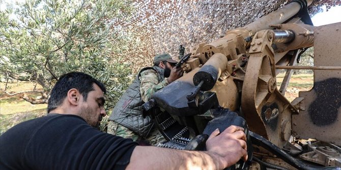 İdlib'de ılımlı muhalifler stratejik önemdeki Neyrab köyünü aldı