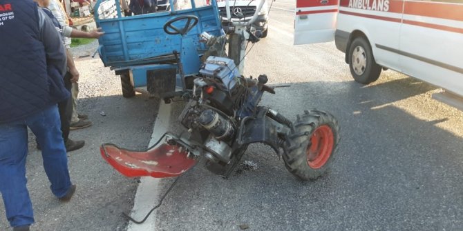 Otomobil ile çapa motoru çarpıştı; 2 yaralı