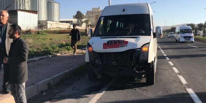 Şanlıurfa’da işçi servisleri çarpıştı: 7 yaralı