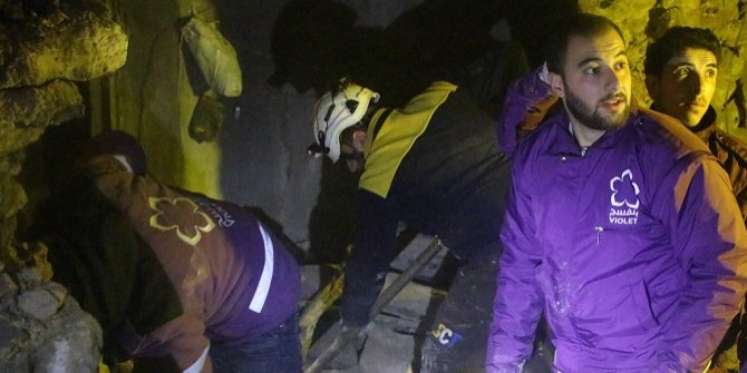 Esed rejiminin İdlib'e saldırılarında 3'ü çocuk 4 sivil öldü