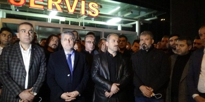 Yaralı askere kan vermek için vatandaşlar hastaneye akın etti