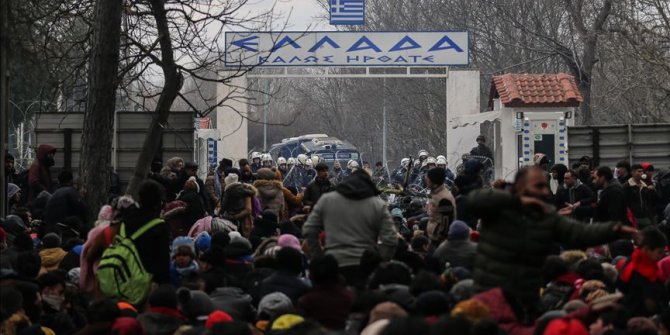 Migrantes irregulares continúan cruzando hacia Lesbos desde Turquía