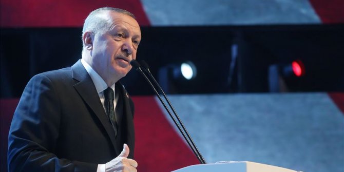 Erdogan: 'Era of one-sided sacrifices on migrants over'