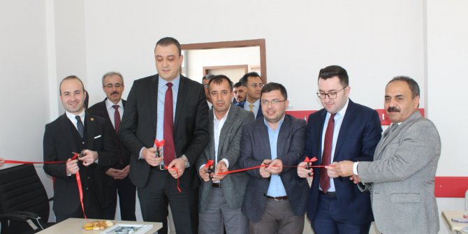 Yunak'da "Kağıt Sanatları Atölyesi" açıldı