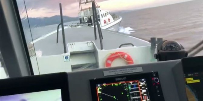 La garde côtière turque pourchasse un bateau grec qui a tenté d'intercepter les réfugiés