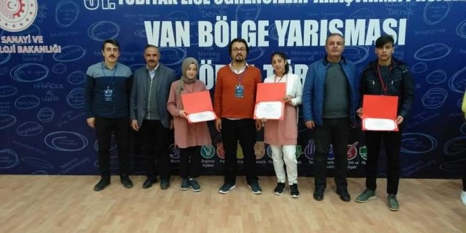 Ahlat’tan TÜBİTAK bölge yarışmasında 2 birincilik