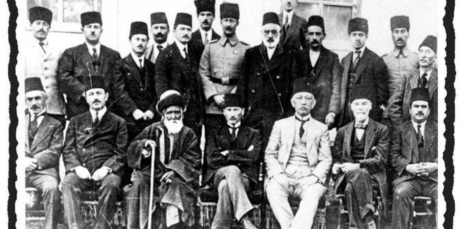 Ankara Üniversitesi arşivlerinden ‘Milli Mücadele Dönemi’nden ilk kez gün yüzüne çıkan fotoğraflar