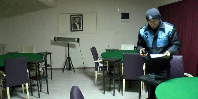 Avcılar'da faaliyetine devam eden kıraathaneye polis baskını