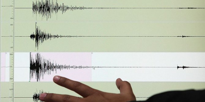 Van'da 4.7'lik deprem