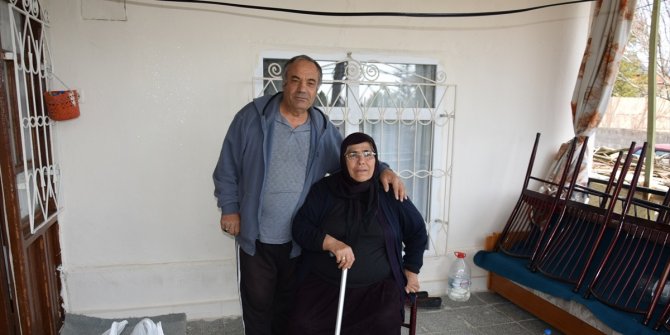 Konyalı yaşlı çiftten Milli Dayanışma Kampanyası'na destek