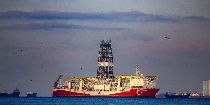 "Fatih" sondaj gemisi İstanbul'da