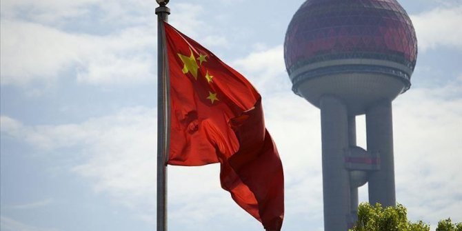 China's growth forecast drops below 2% amid pandemic