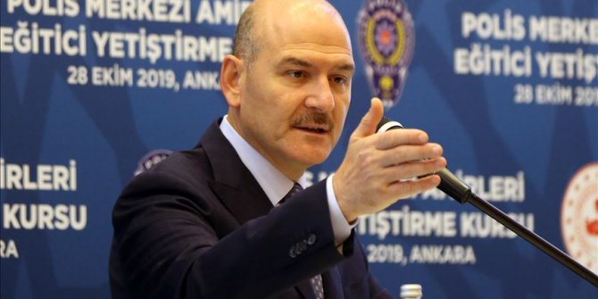 Ministro del Interior de Turquía anuncia su renuncia