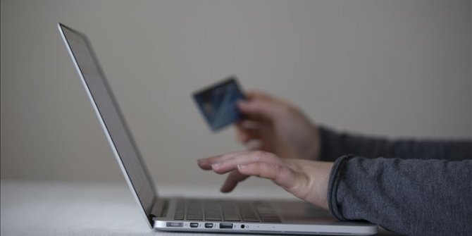 Ticaret Bakanlığından "kredi kartı dolandırıcılığına" karşı uyarı